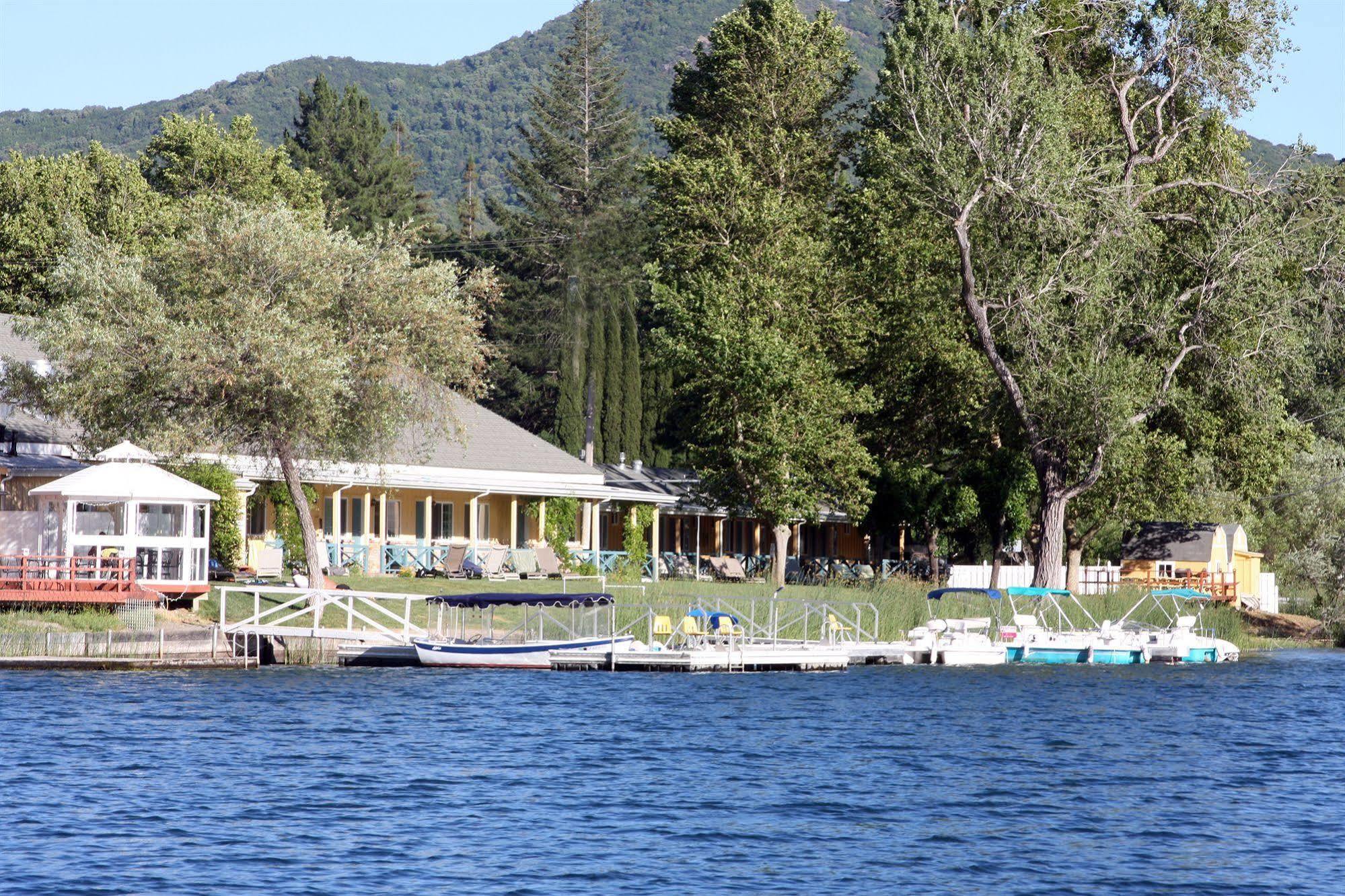 The Lodge At Blue Lakes Upper Lake Ngoại thất bức ảnh